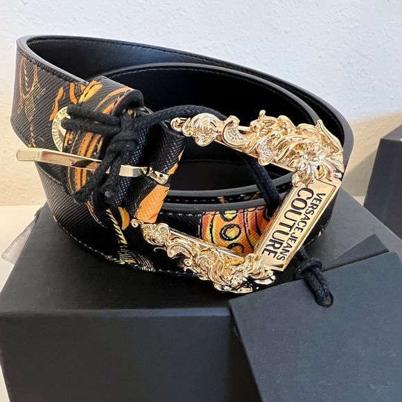 Versace Jeans Belt - Picture 4 of 12